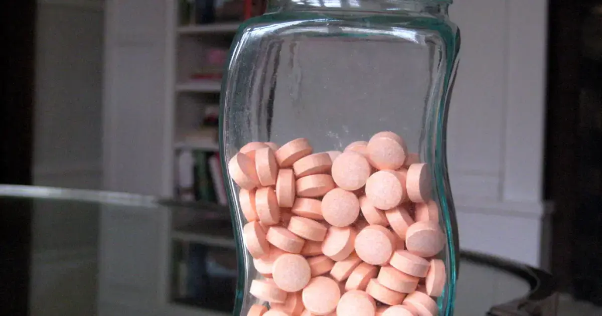 Miraculous vitamin C protects the lungs from air pollution.