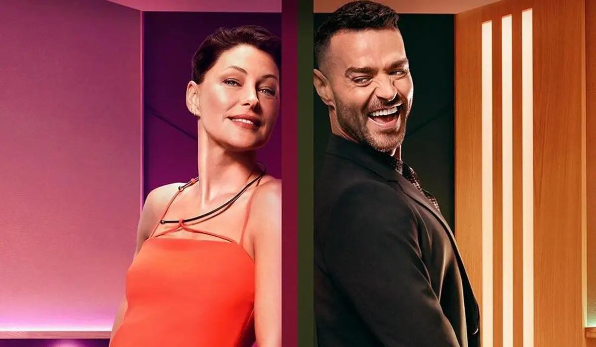 6 Ways People Flirt — Which One Are You? 4 TV show Love Is Blind