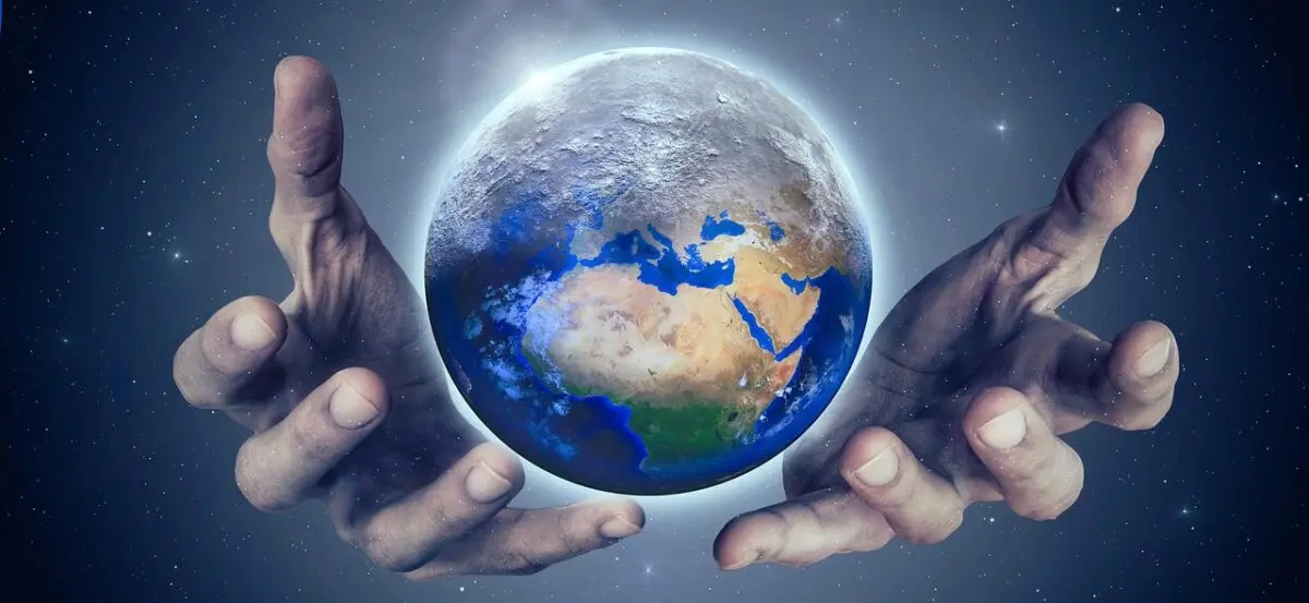 Earth could hit 12.4 billion people by the late 2070s 4 Planet Earth in human hands