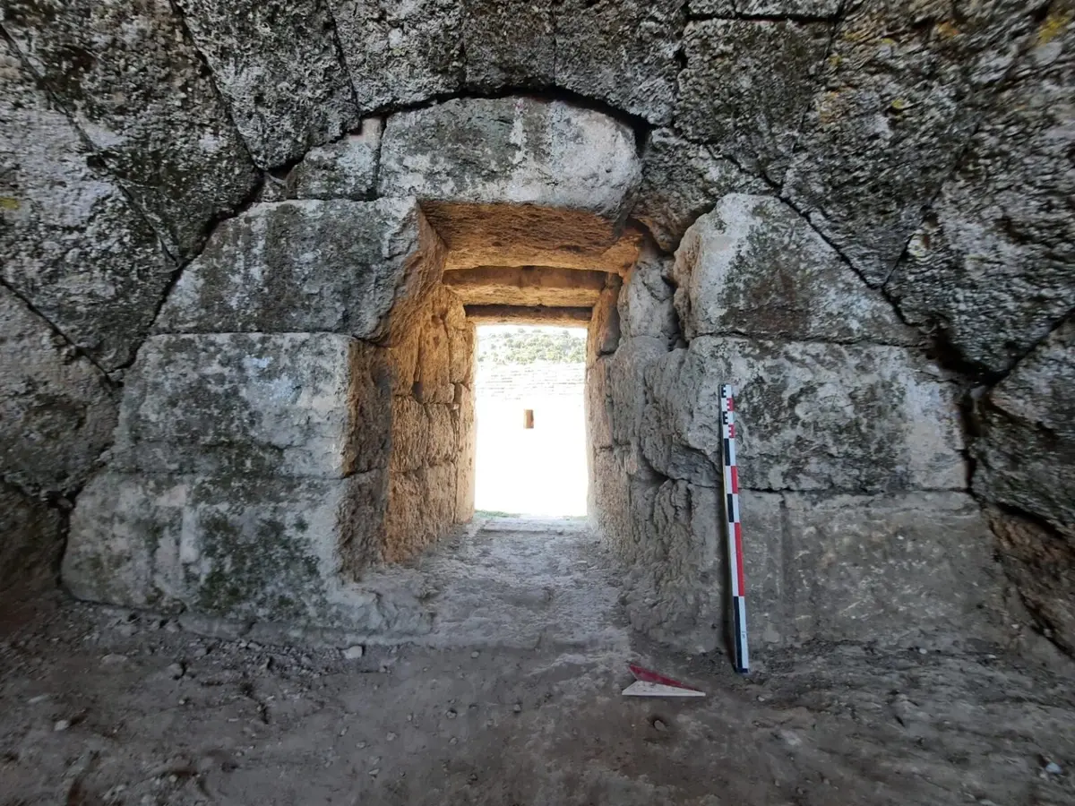 Gates of Death in Perge: how a Roman stadium became an execution arena