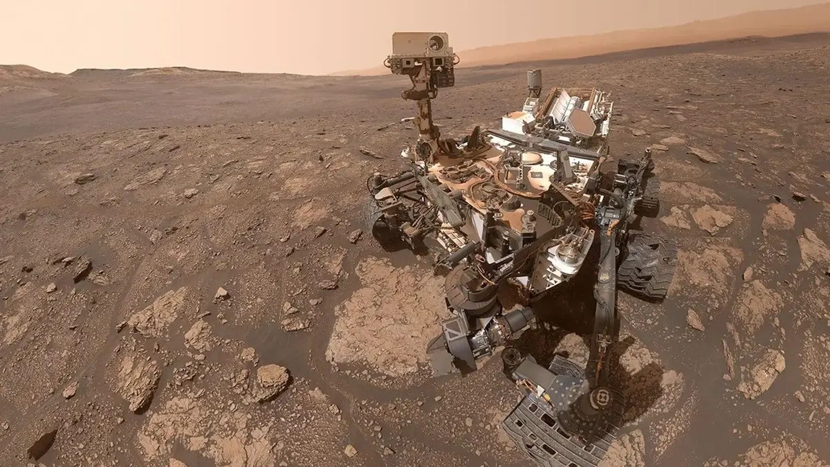 The Curiosity rover has found new organic molecules in Martian rock