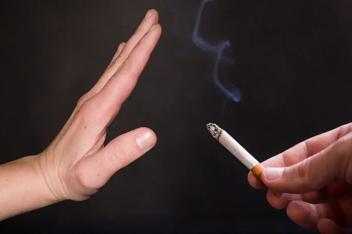 Quit smoking can lower dementia risk by 16% — one important condition